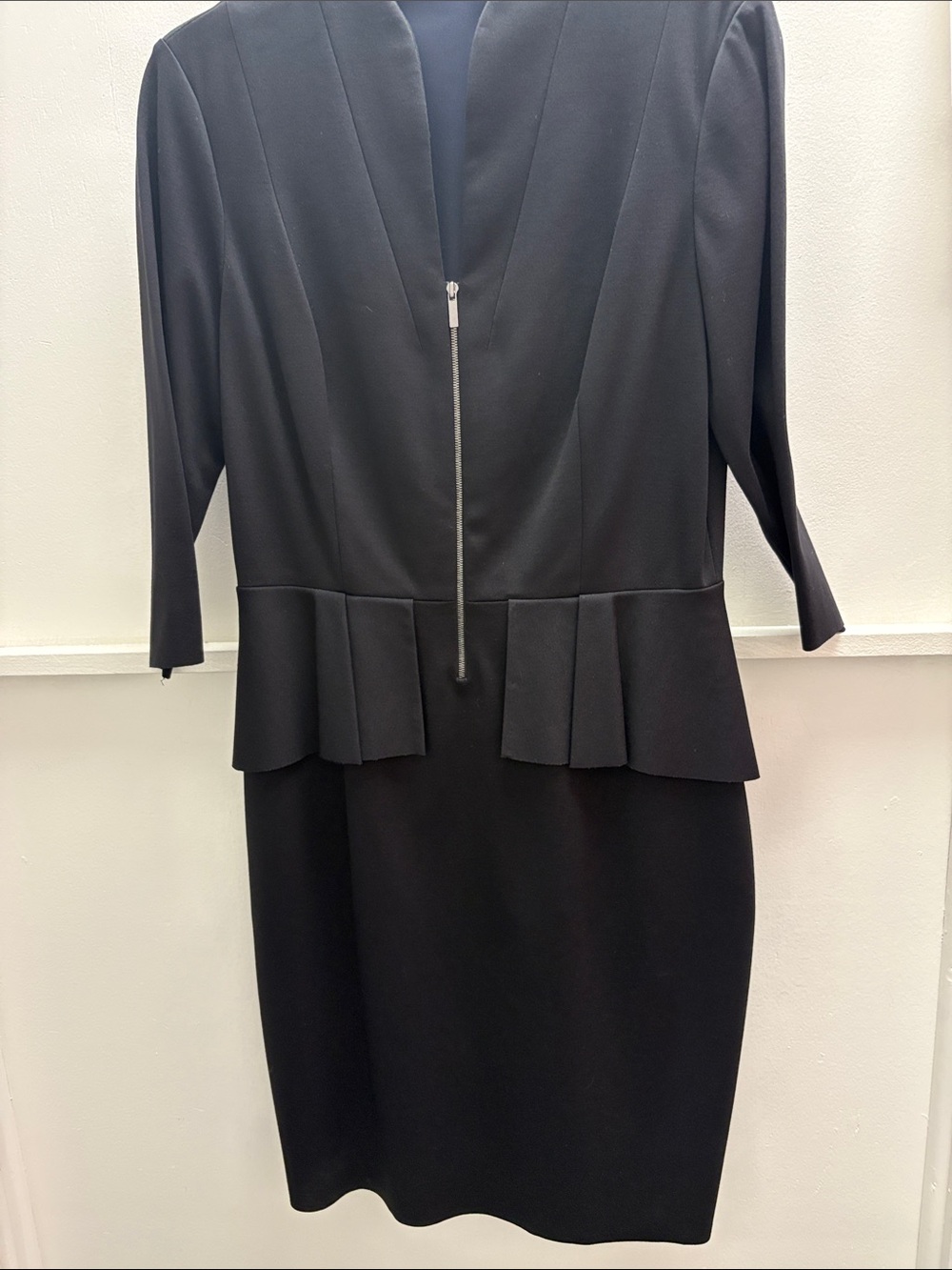 Elie Tahari Black Long-Sleeve Peplum Sheath Dress